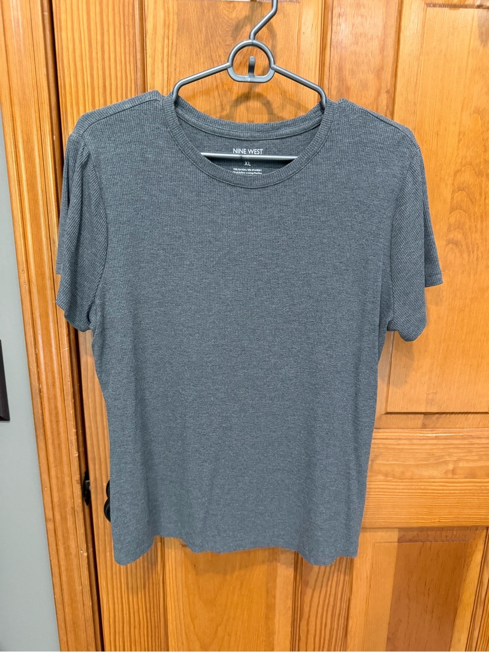 Women's Nine West Fitted Ribbed Crewneck Top- XL